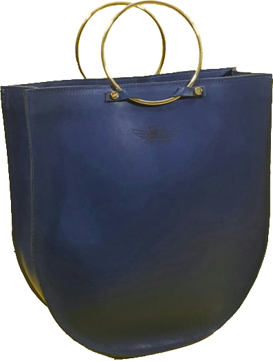 Bolso de cuero azul con asas doradas